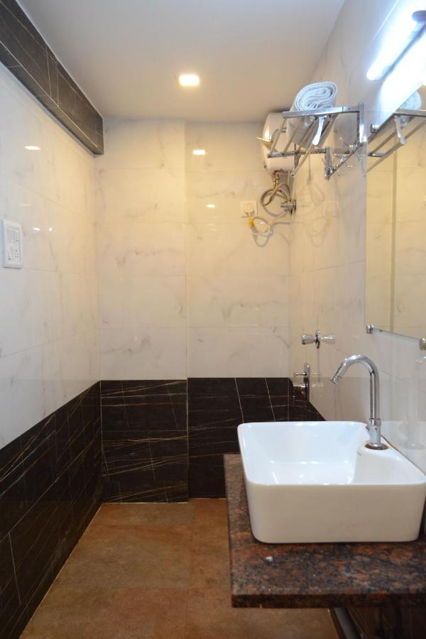 Baramati Stays Navi Mumbai Eksteriør billede